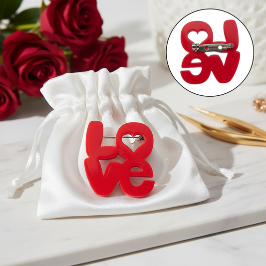 Retro LOVE Pin