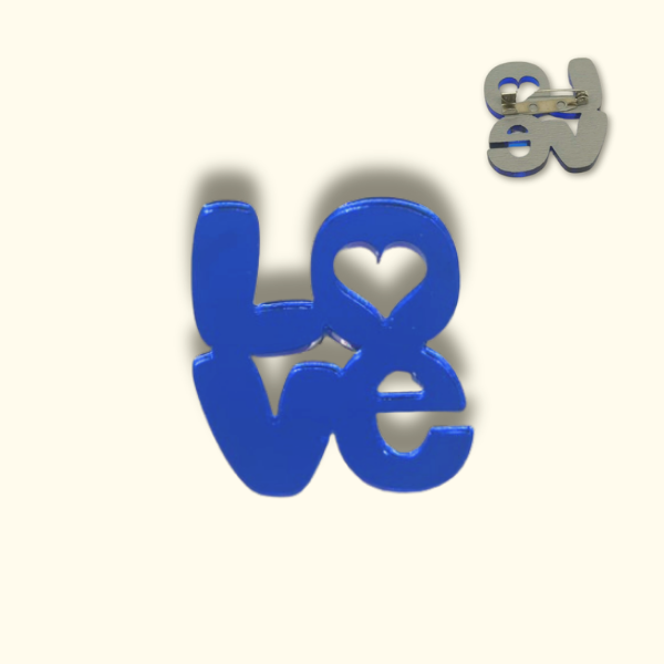 Retro LOVE Pin