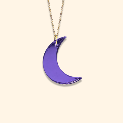 Moon Glow Pendant Necklace