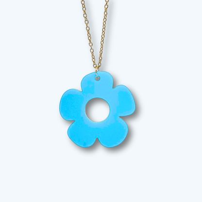 Bloom Flower Pendant Necklace